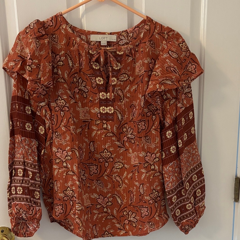 LOFT Rust and Burgundy Floral Blouse. MP